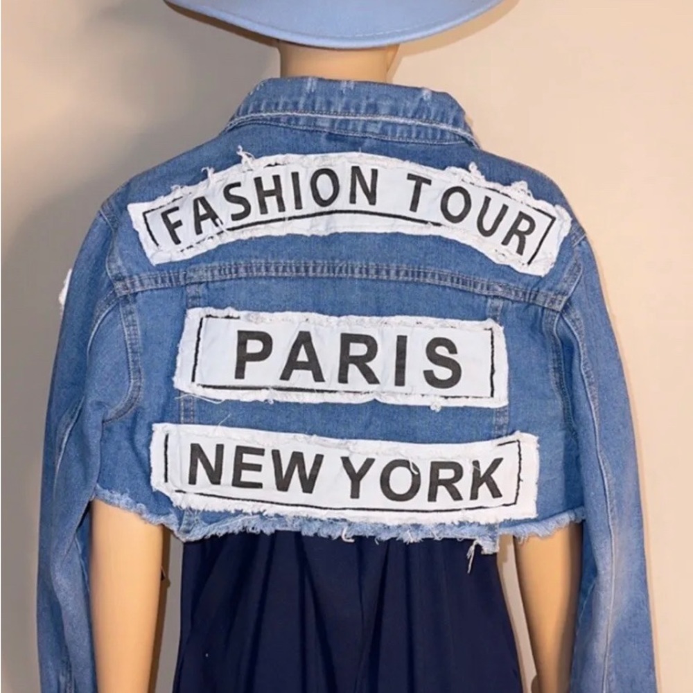Fashion Tour Crop Denim Jacket